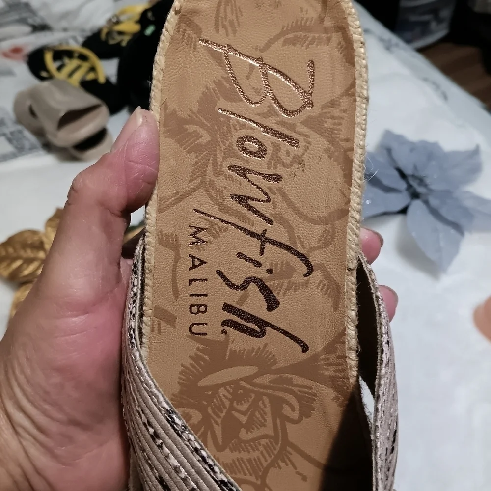 Blowfish sandals shoes for women size 10